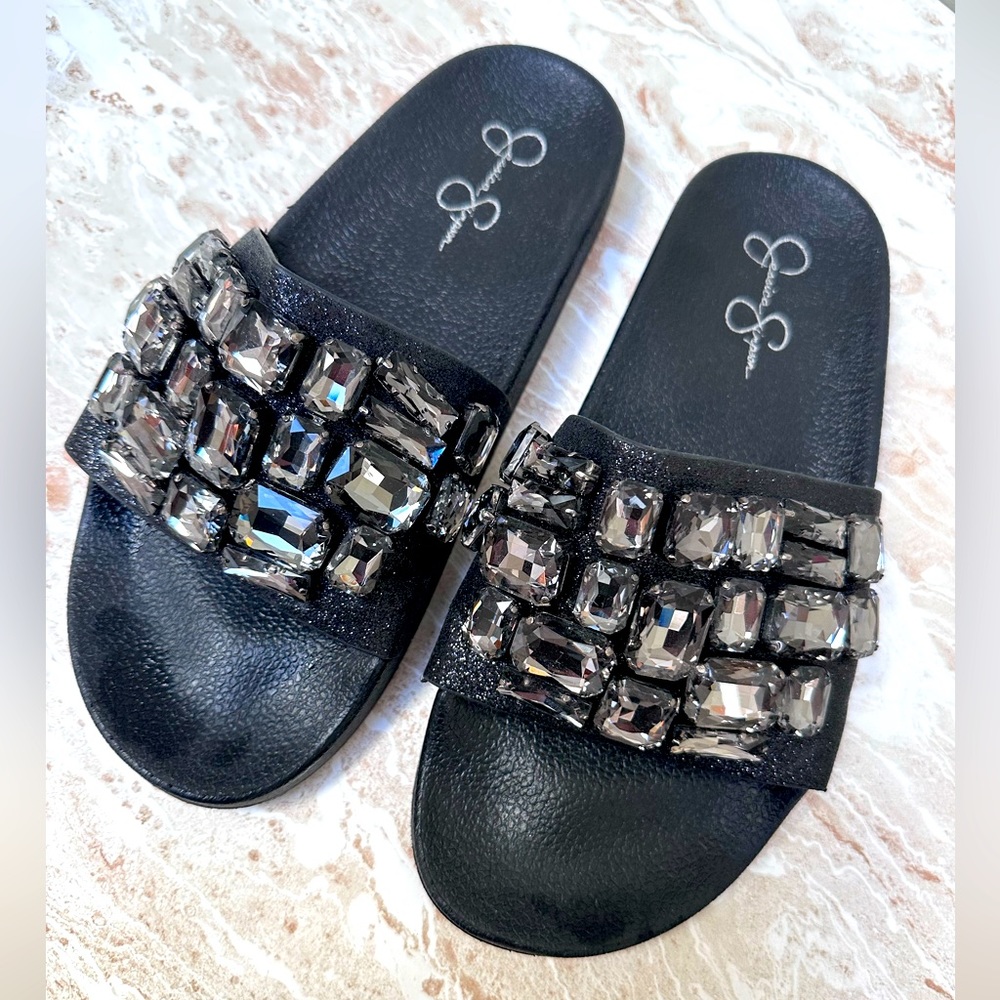 Jessica Simpson Embellished Sandal With Gem Stones Size 11